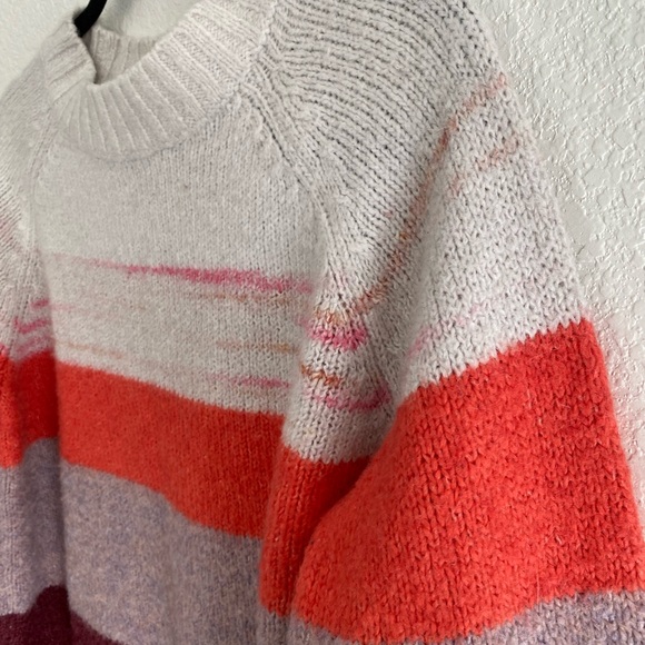 Old Navy Multicolor Purple Striped Crewneck Knit Sweater Medium Fall Cozy Warm - Picture 2 of 6